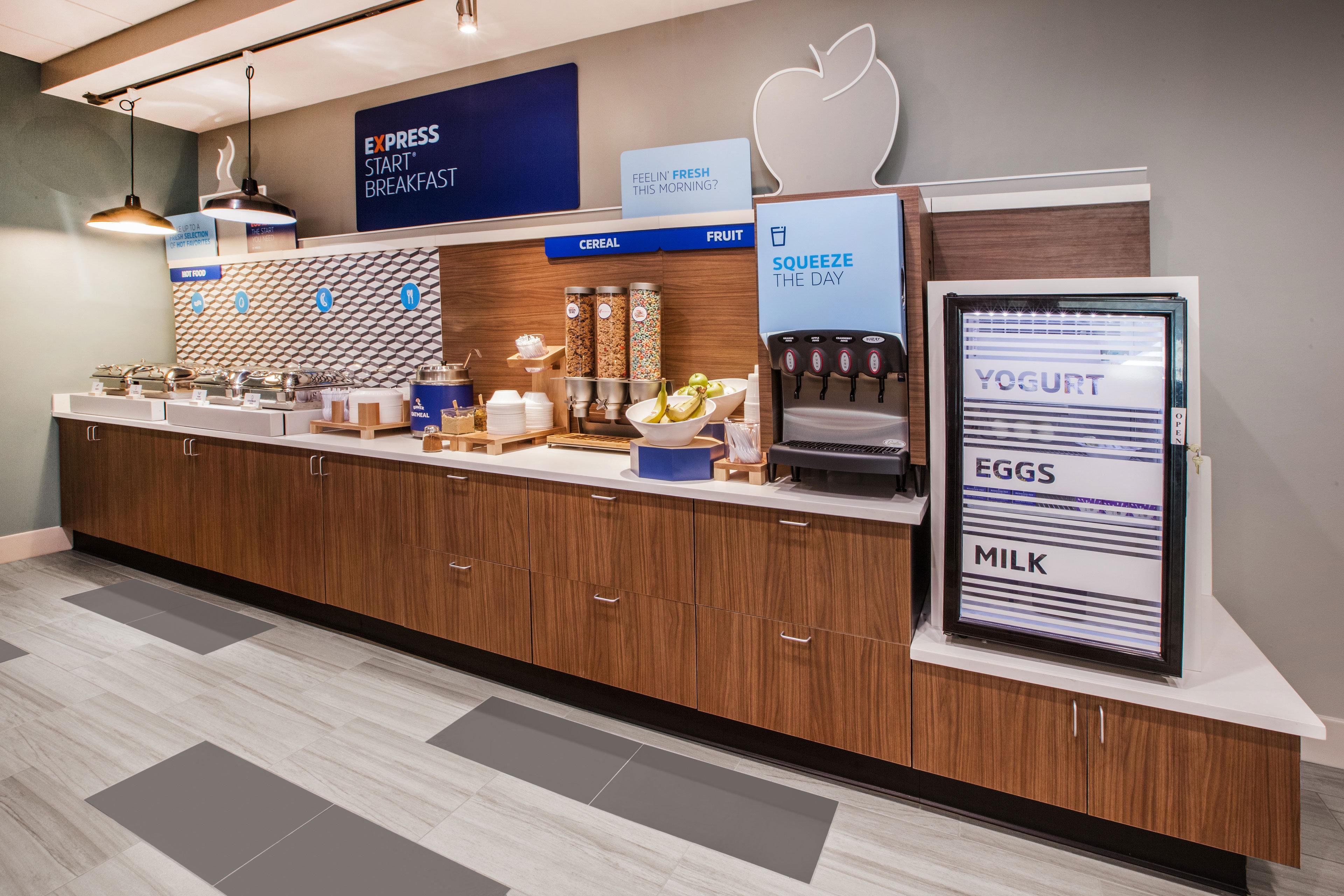 Holiday Inn Express & Suites Rapid City By Ihg Экстерьер фото